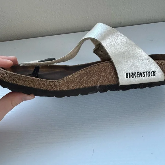 Birkenstock Gizeh Sandal in Graceful Pearl White - Picture 6 of 15